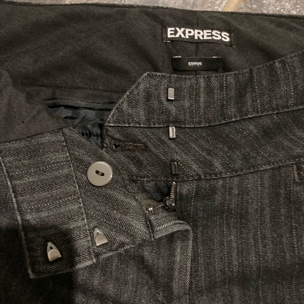 Express Editor Dark Grey Pinstriped Pants Size 8 - image 5